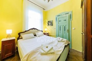 Apartament clasic 3 camere , centrul istoric - imagine 2