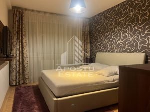 Apartament cu 3 camere, centrala proprie, zona Bd Cetatii - imagine 4