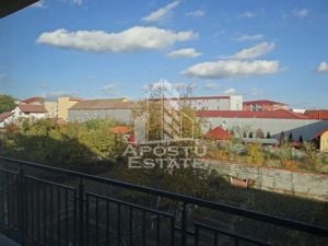 Apartament 2 camere ,loc de parcare ,zona Soarelui - imagine 3