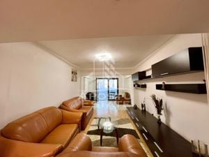 Apartament 3 camere,decomandat,centrala proprie,zona Dorobantilor - imagine 2