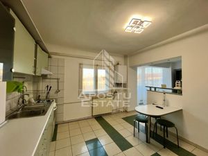 Apartament 3 camere,decomandat,centrala proprie,zona Dorobantilor - imagine 8