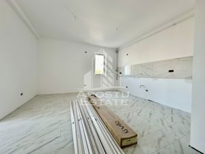 Apartament cu 3 camere la asfalt, etaj intermediar, Giroc - imagine 2