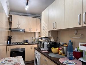 Apartament 3 camere, cladire reabilitata in Piata Libertatii - imagine 6