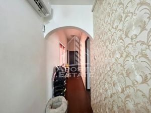 Apartament 3 camere, cladire reabilitata in Piata Libertatii - imagine 8