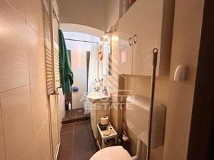 Apartament 3 camere, cladire reabilitata in Piata Libertatii - imagine 7