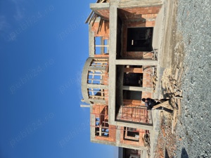 Hale metalice, porți, garduri, case - imagine 4