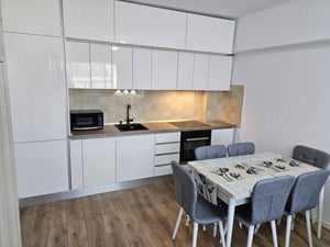 Apartament de inchiriat Coresi Brasov inchiriez 3 camere open space - imagine 2