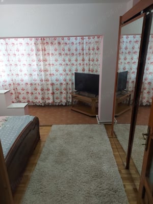 Închiriez apartament cu 2 camere - imagine 8