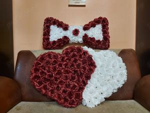 Aranjamente masini nunta set inimioara dubla si papion grena   alb