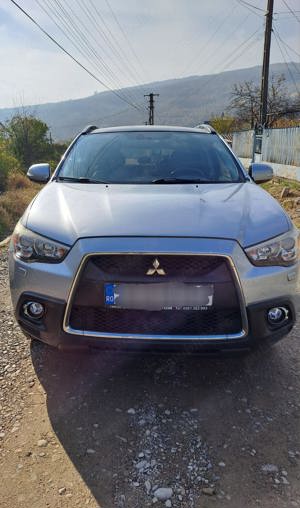 Mitsubishi ASX 1,8 DI-D 4x2 diesel   150 CP - imagine 2