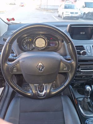 Vând Renaul Megane - imagine 3