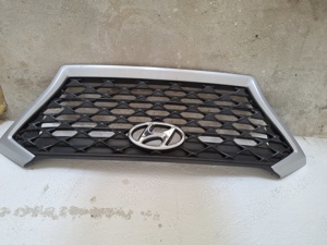 Vând grila hyundai tucson 