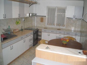 Apartament 4 camere Crangasi - imagine 2