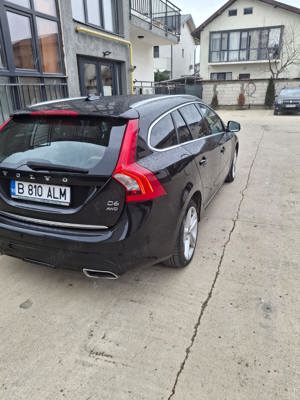 Volvo V60 Plugin Hibrid 2.4 D6 293 CP - imagine 3