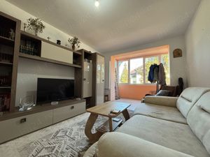 Vând apartamet 2 camere în Predeal, centru - imagine 4