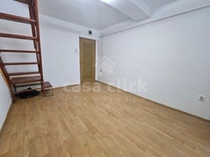 Apartament la mansarda zona Port, centrala termica - imagine 3