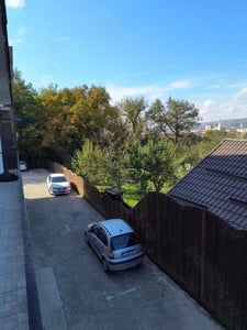 Apartament în zonă liniștită  - imagine 8