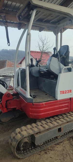 Miniescavator  - imagine 3