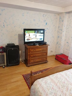 Apartament cu 3 camere in Aeroport Blocurile de langa deal - imagine 8