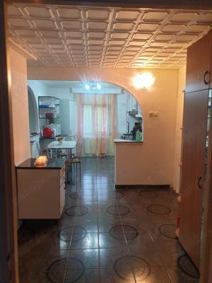 Apartament cu 3 camere in Aeroport Blocurile de langa deal - imagine 9