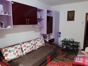 Apartament 2 camere in vila zona centrala - imagine 2