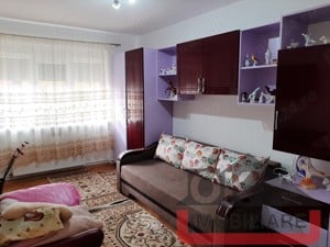 Apartament 2 camere in vila zona centrala