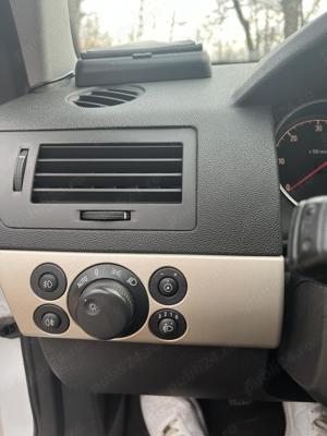 Opel Astra H 1.7 Diesel (110cp) - imagine 8