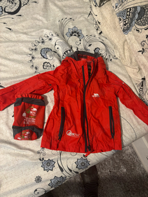 Vand Tresspass Kids Waterproof Packaway Jacket QIKPAC