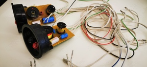 Vand filtre crossower de la boxe Magnat 170 340 Watt pentru 4 difuzoare