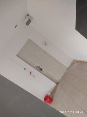 Vând apartament cu 2 camere in MV1, Carei!!! - imagine 3