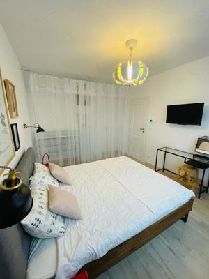 Închiriez apartament - imagine 9