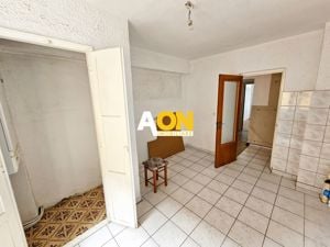 Apartament 3 camere, decomandat, zona Liceului Sportiv - imagine 5