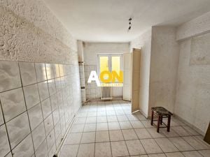 Apartament 3 camere, decomandat, zona Liceului Sportiv - imagine 4