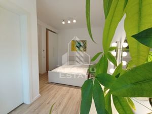 Apartament cu 3 camere, tip penthouse, loc de parcare, zona Crisan - imagine 7