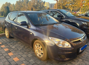 Vând Hyundai i30, benzina, 1396 cm3, din 2009, 110 CP, culoare albastru - imagine 3