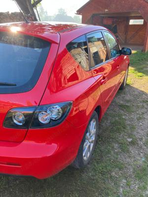  Mazda 3 lá preti buni