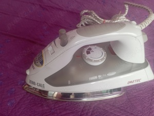 Fier de calcat Imetec