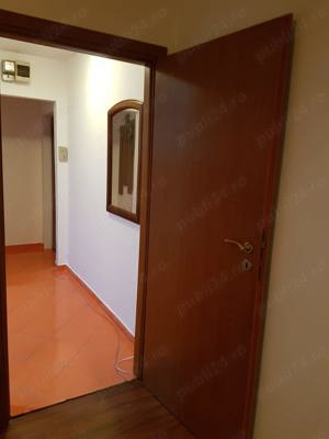 Apartament nemobilat 3 camere, zona Carpatilor Brasov