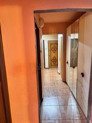 LIPOVEI - 3 cam - decomandat - centrala proprie - clima -  ETAJ 3 - imagine 4