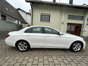 mercedes e220 - imagine 1