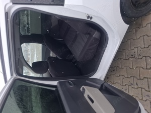 Dacia Lodgy.7 locuri 1.5 110cp. - imagine 4