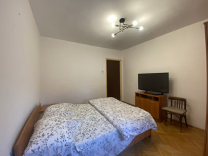 Apartament 3 camere, 70 mp, decomandat, metrou, AC, 2 debarale, Titan - imagine 5