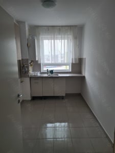 Închiriez apartament 2 camere - imagine 3