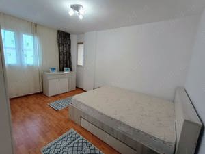 Închiriez apartament  - imagine 2