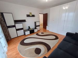 Închiriez apartament  - imagine 5