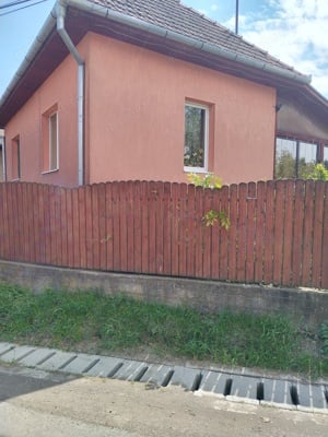 Vând casa 3 camere în localitatea Voivodeni jud. Mures