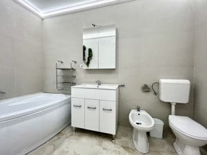 Apartament 3 camere, bloc nou, lângă Spitalul Județean  - imagine 6