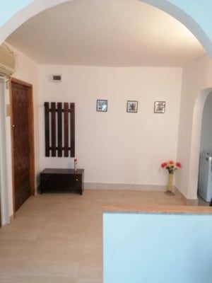 Închiriez apartament cu 2 camere  - imagine 6