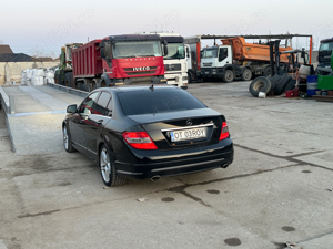 Vând Mercedes Benz C320 ,2008 impecabil - imagine 3