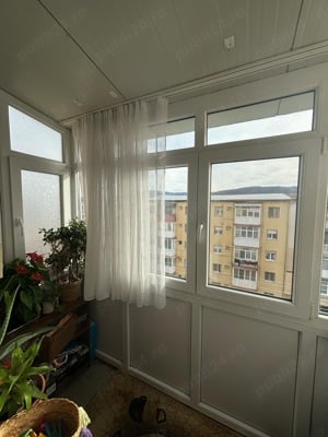 Vand apartament 2 camere Otelu Rosu - imagine 3